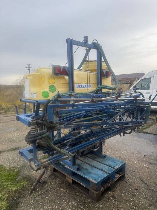 Pompa erbicidat delvano 750L