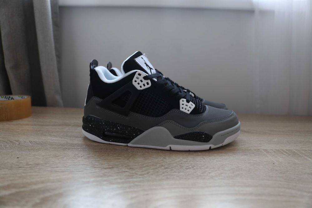 Jordan 4 Fear   40 41 43 44