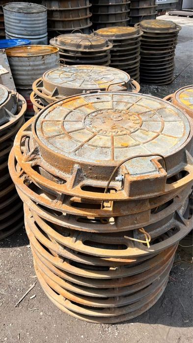 Чугунный люк , люки чугунные