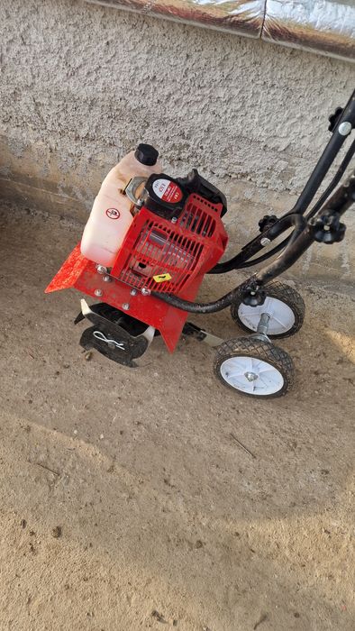 Vand , schimb Motosapa , motocultor 8,5 cp pe benzina