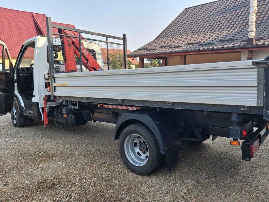 Iveco daily 35C15 cu macara