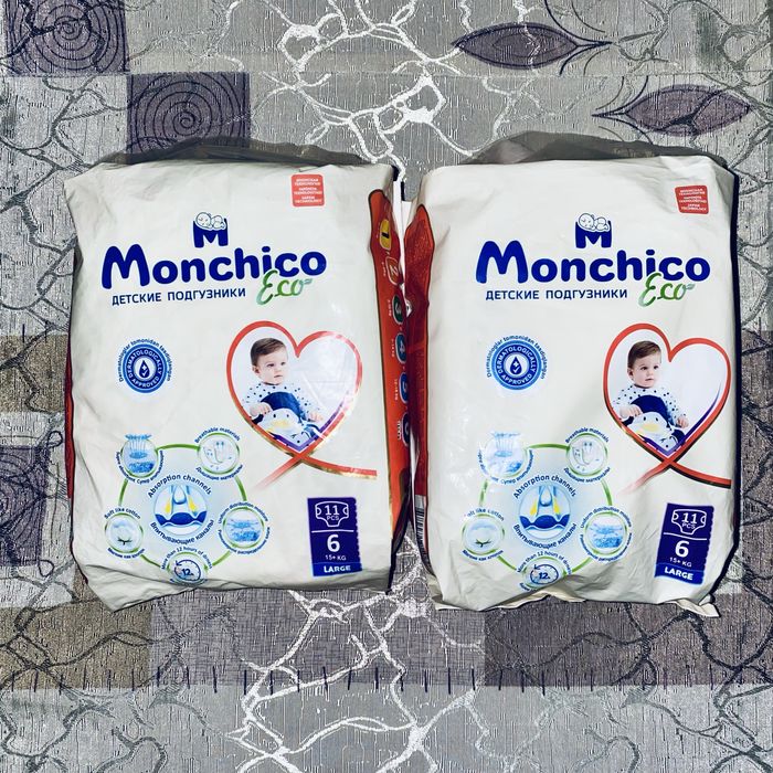 Памперсы, подгузники! Haggies(для бассейна), Monchico(повседневные)