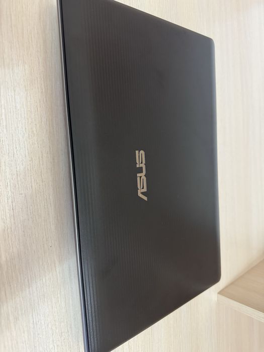 Продам ноутбук Асус