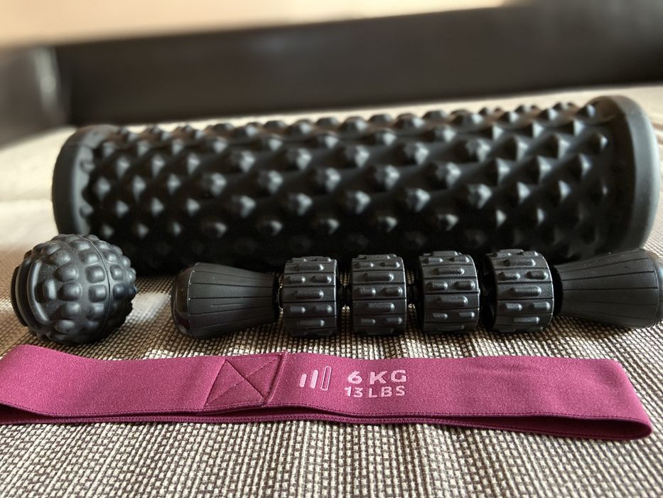 Фоумролер и ластик за фитнес