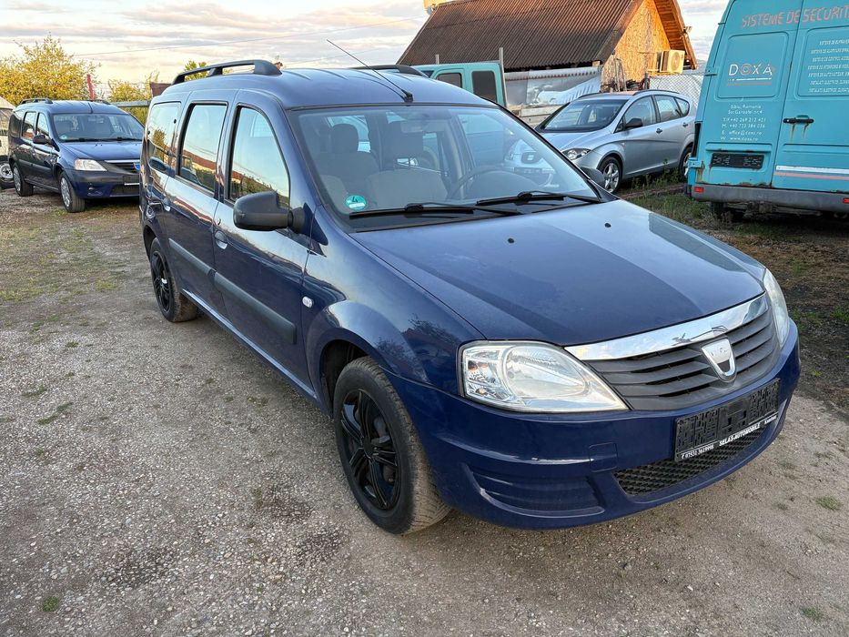 Dacia Logan MCV .7 locuri . Klima