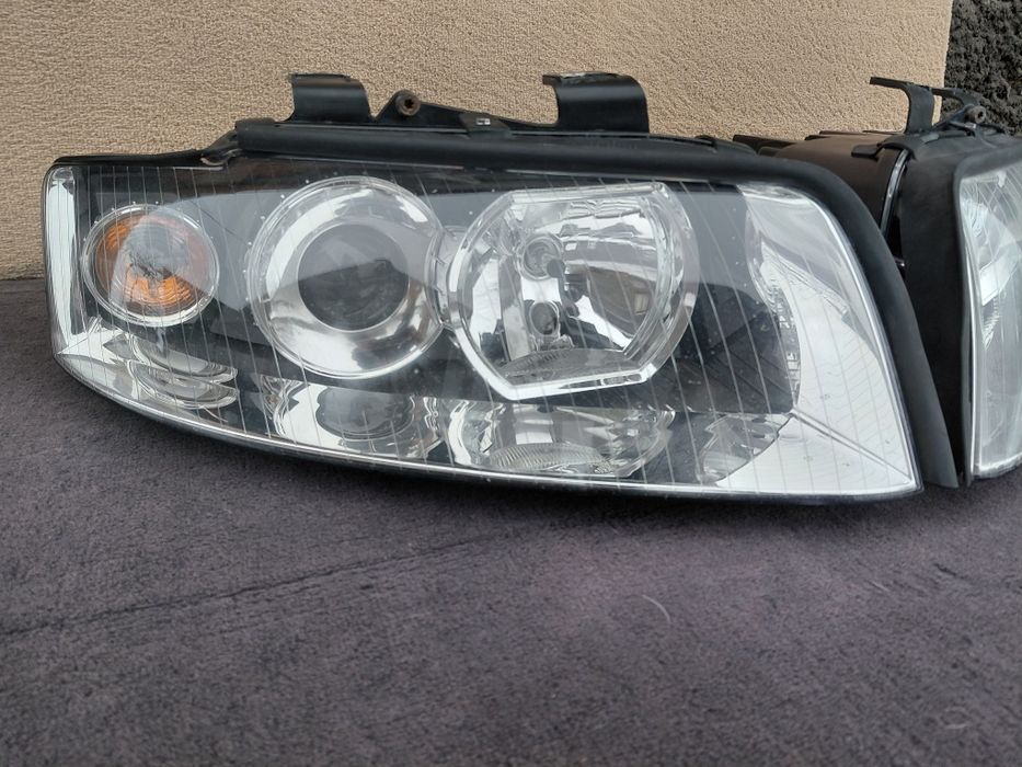 Valeo Xenon фарове Audi A4 B6 от 2000-2004г.