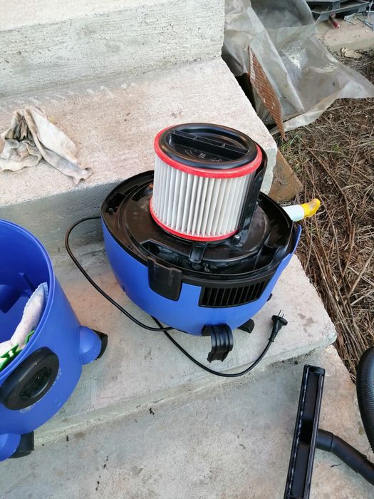 Aspirator Nilfisk Multi II 22