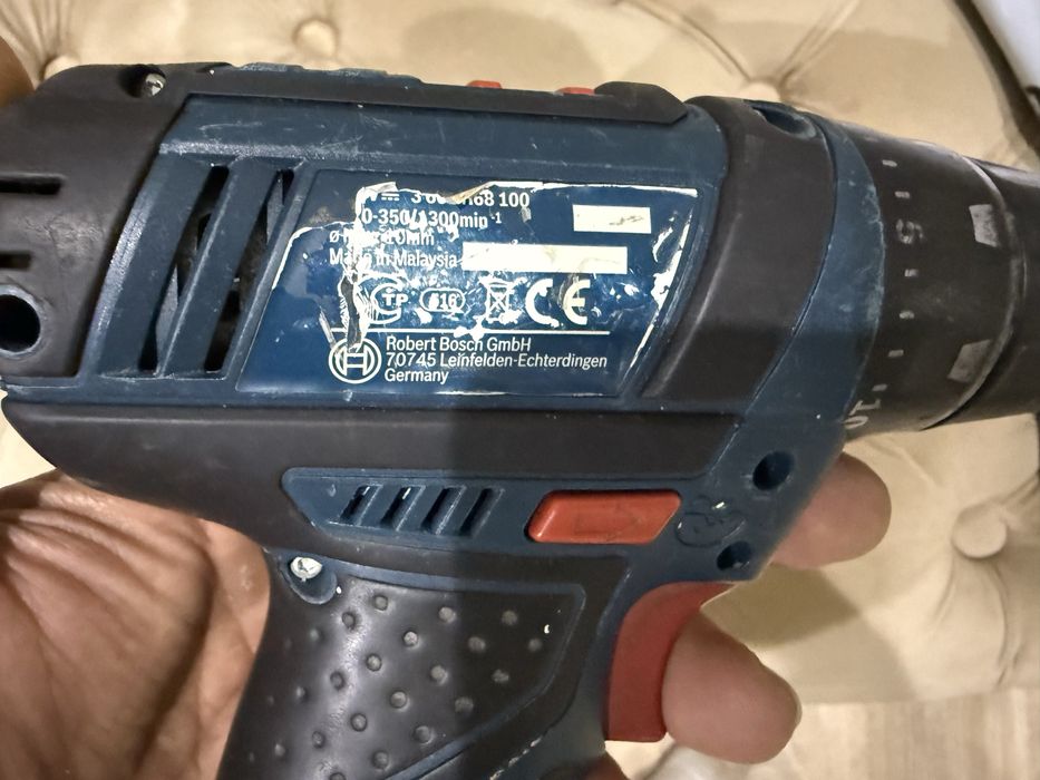 * BOSCH оригинальный маленький шуруповерт