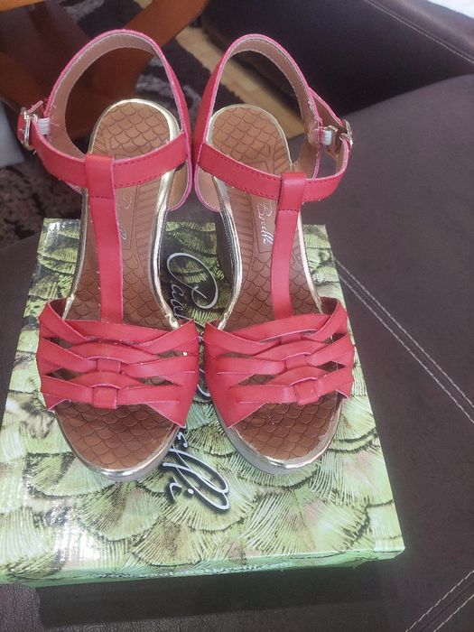 Дамски сандали Paolo botticelli -2броя