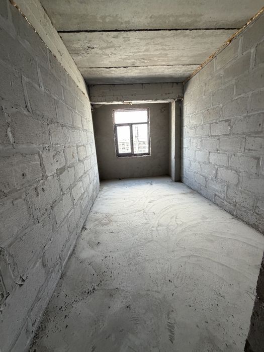 2 хонали коробка уй сотилади. Теракзор