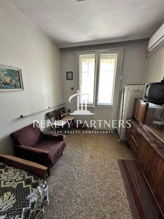 Продава се Тристаен апартамент в Перник, Изток - 88 кв.м за 490 €/кв.м - Снимка #2