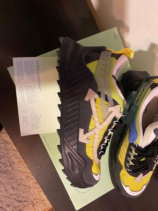 OFF WHITE ODSY 1000 Green  Bone