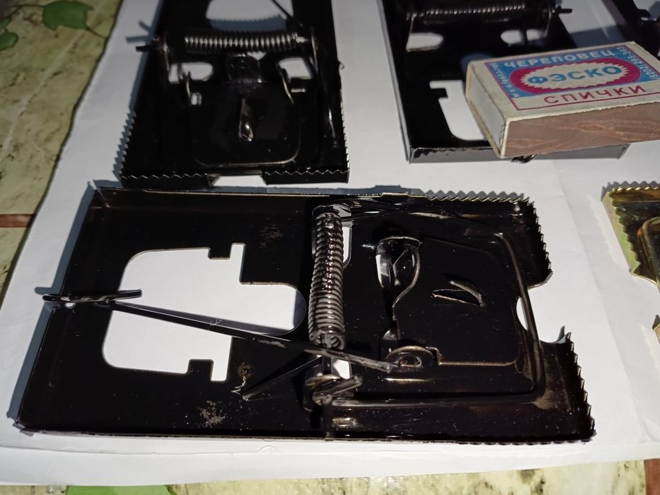 Мышеловка новая.