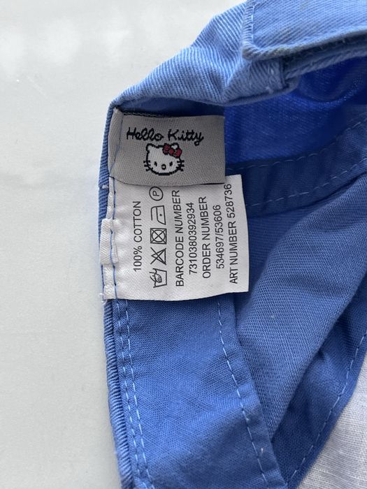 Кепки доя девочки, 3-4 года