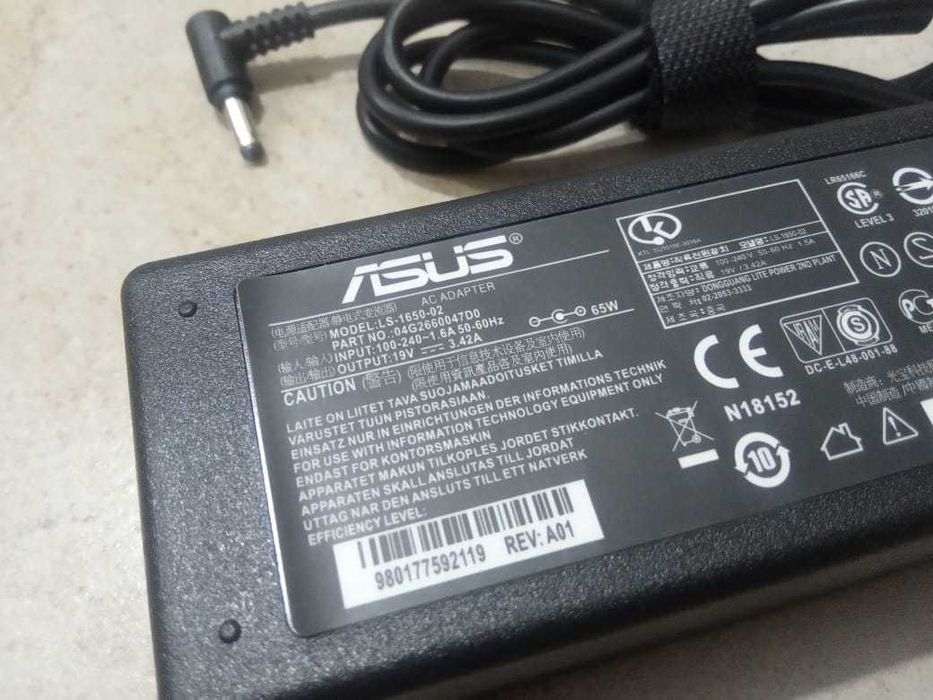 зарядка на ноутбук Asus оригинал
