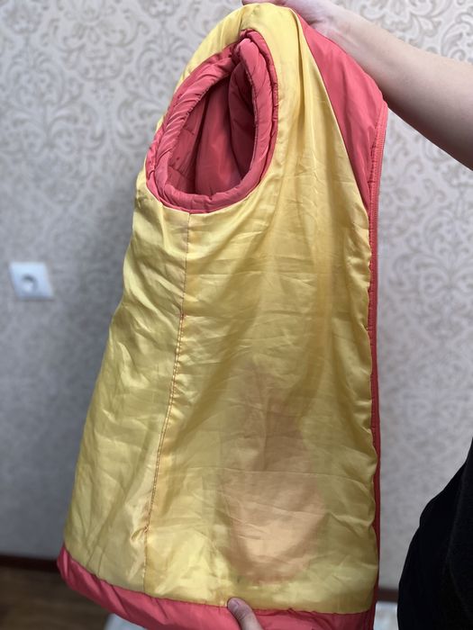 Безрукавка женская