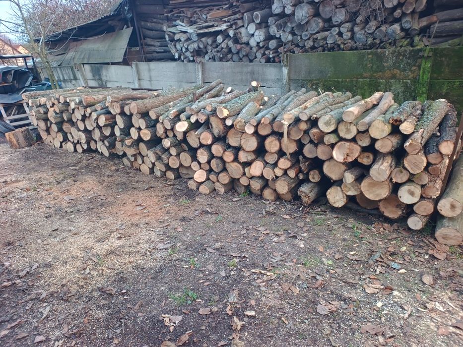 Lemn uscat de vânzare