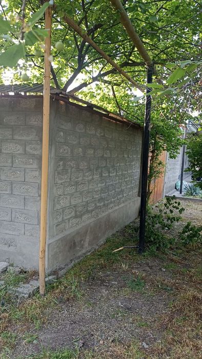 Продаётся земельный участок с домом в Миробадском районе