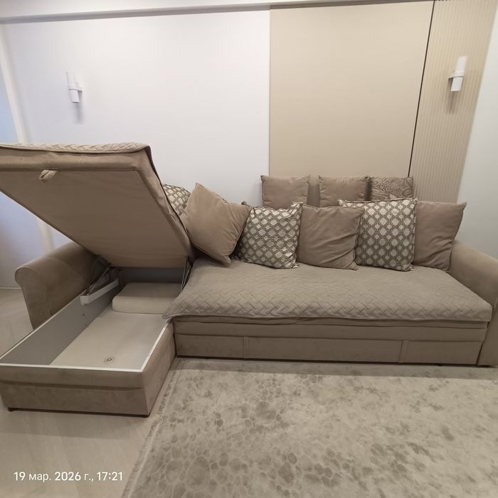 Продам диван угловой