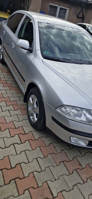 Vând skoda Octavia 2