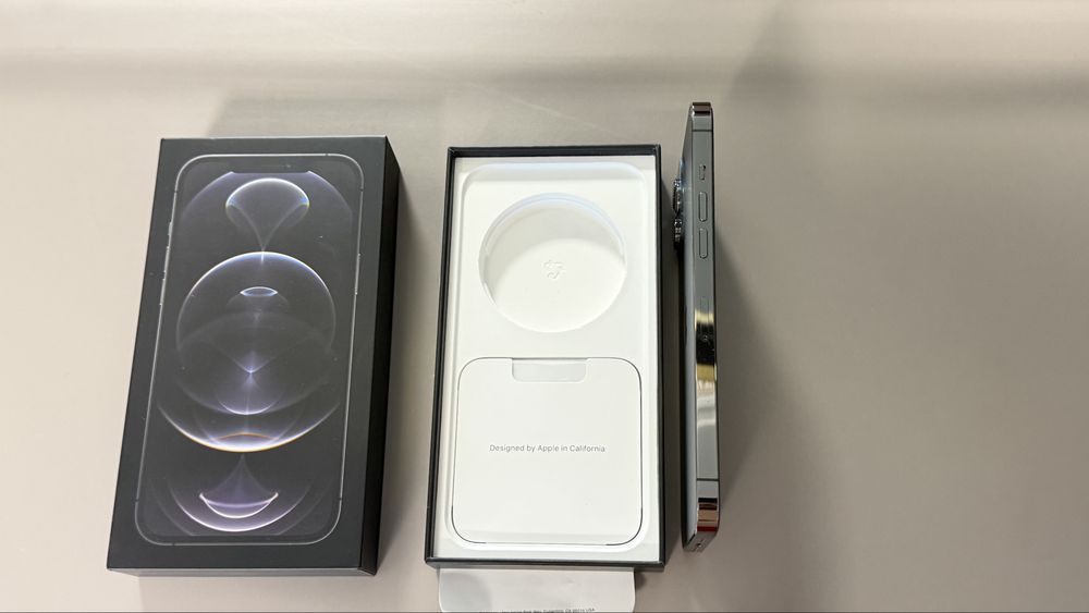 Vand IPhone 12 pro max 128 Gb 5G Black