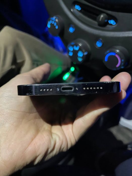 Iphone 14 pro max 128 gb 2 ta simkartali holati zor 85% yamkost