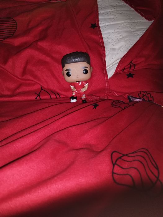 Vând urgent figurina pop Alexander-Arnold Liverpool!!!