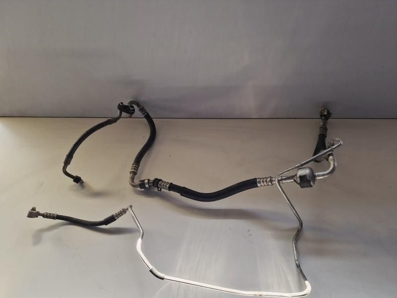 Conducta clima de la compresor si habitaclu Opel Astra G 1.6 i 8v Z16S