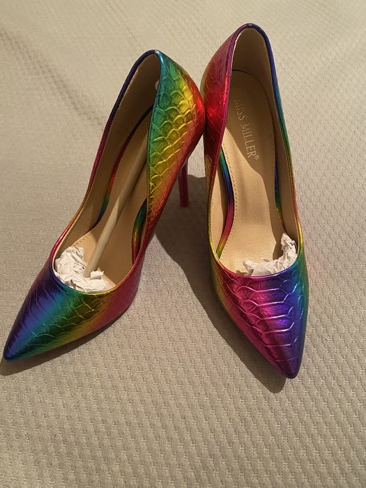 Продам туфли