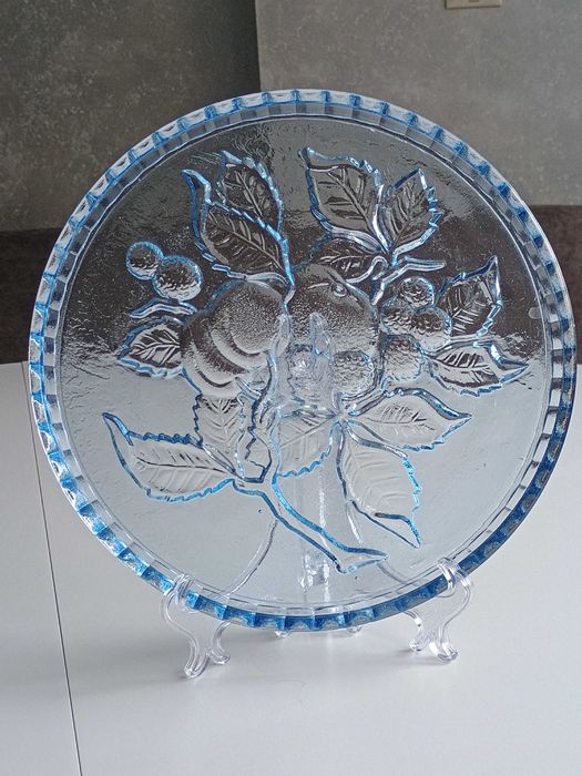 Стъклено ретро плато