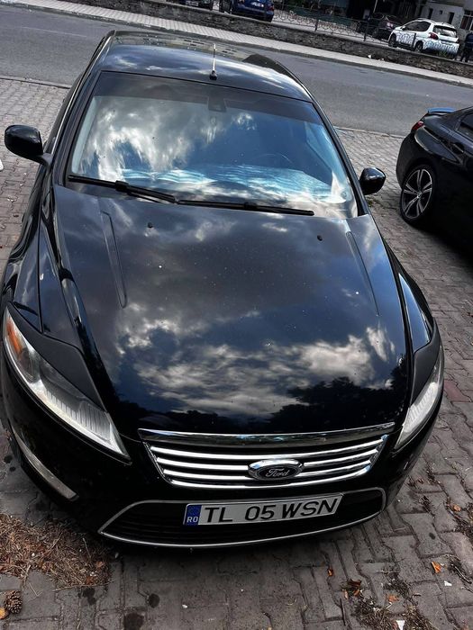 Vând Ford Mondeo an 2009,motor 1.7 diesel Faruri xenon ,