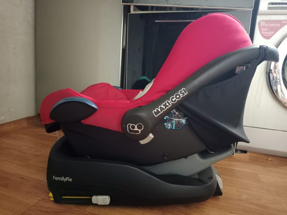 Детское автокресло