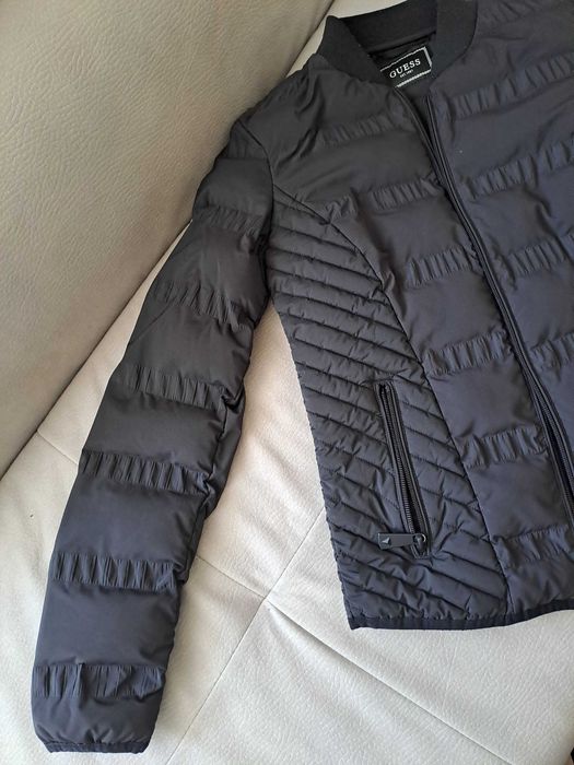 Пролетно яке Guess