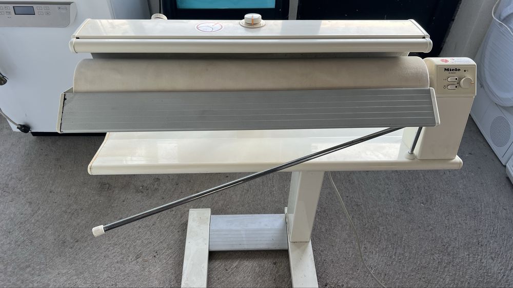 Гладачна машина (Каландър ) Миеле/Miele с Пара