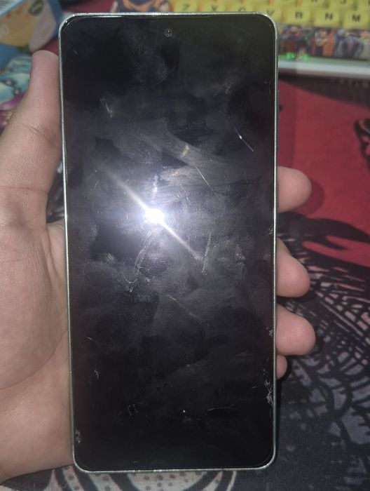 Продам Samsung a73 5g 128/8