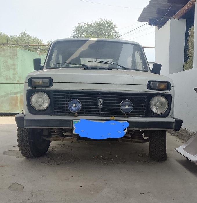 Машина сатылады. Нива автоколігі