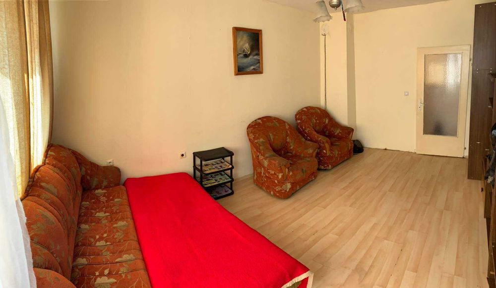 Дава се под наем Едностаен апартамент в Бургас, Меден рудник - зона А - 30 кв.м за 102 € - Снимка #1