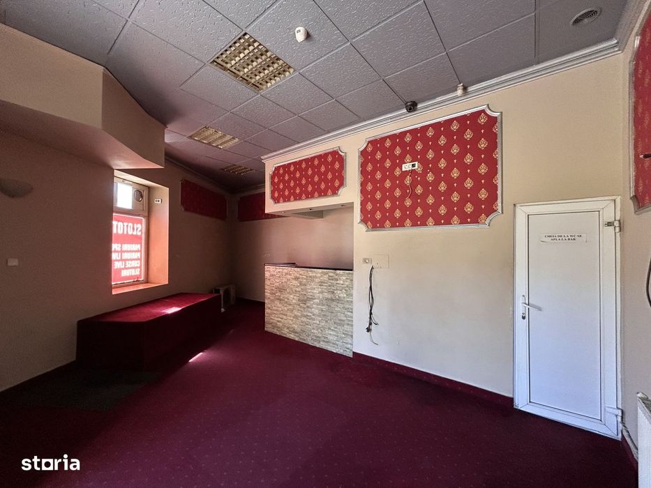 Spatiu comercial boul rosu de inchiriat
