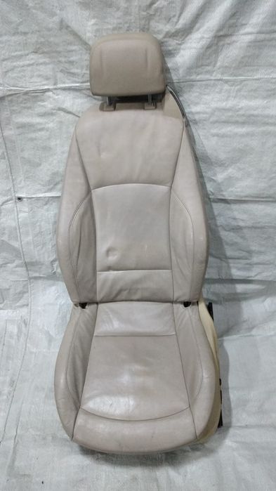 Сиденья передние БМВ Z4.