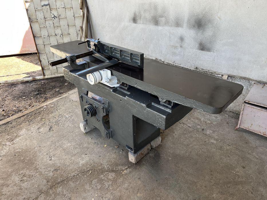 Фуганок сотилади