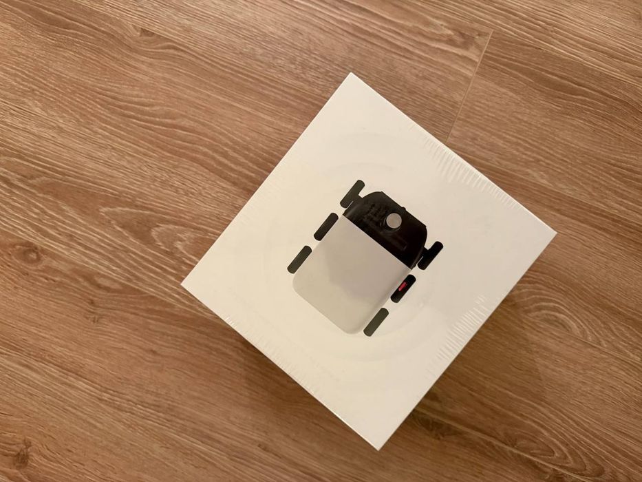 Игрушка Робот Доставщик от Яндекс