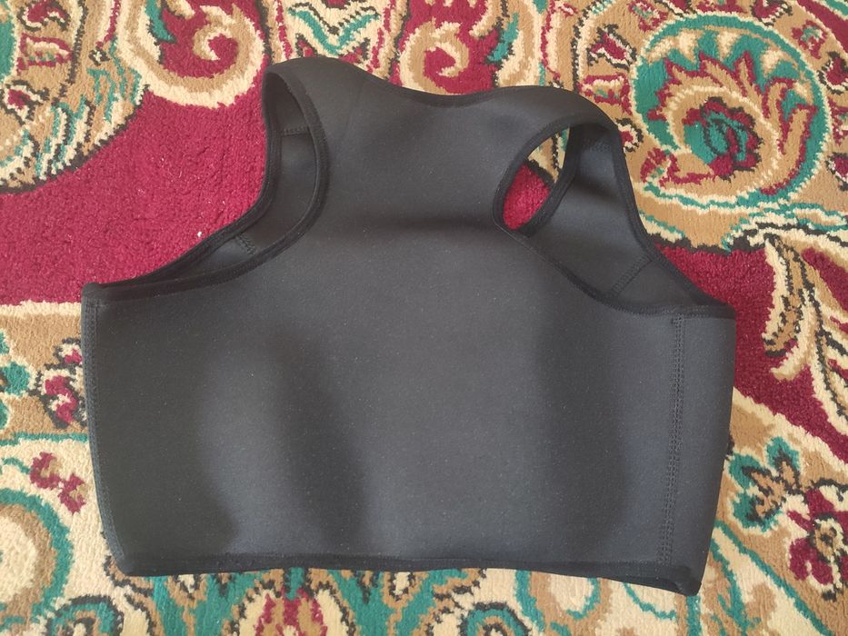 Футбольная жилетка для надевания