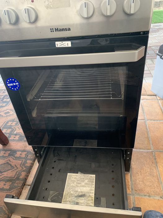 Электроплита 4 комфорочная Hansa