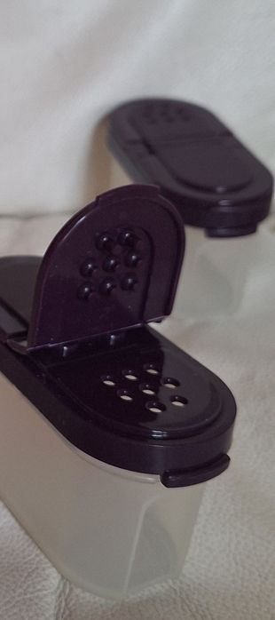 Солонка + перечница Tupperware