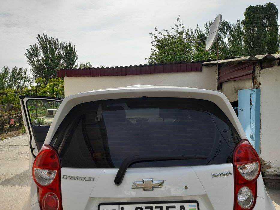 Продаётся  SPARK