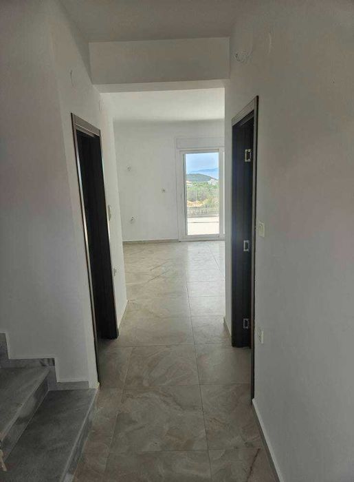 Двуетажна къща 130 кв.м и парцел 190 кв.м - ново строителство