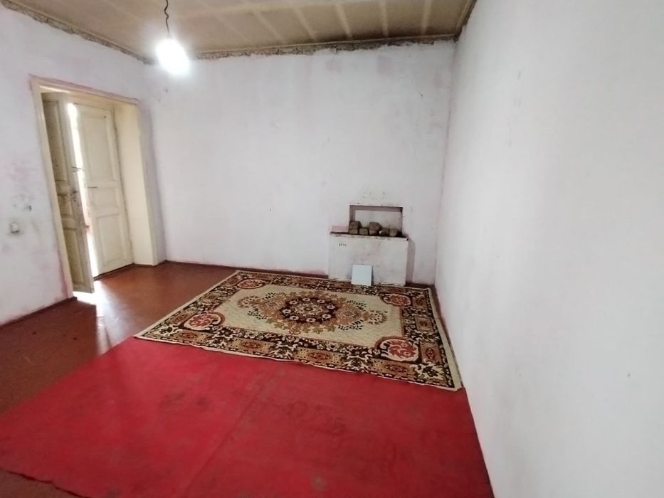 Yangiyo‘lda 4.8 sotixli uy sotiladi