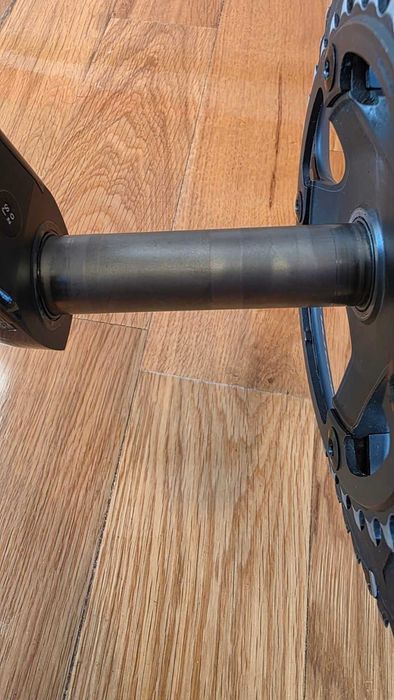 Ultegra R8000 pedalier