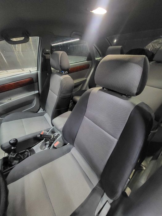 Lasetti 1.8 xolati ideal sotiladi 1 qo'l moshina kraskasi tozza