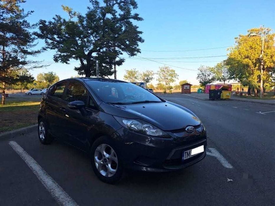 FORD Fiesta 2010 — imagine 2